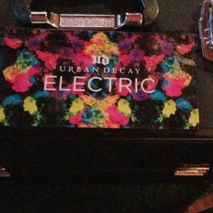 Urban Decay electric makeup palette